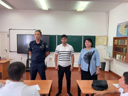 "Біздің мектеп буллингкке қарсы